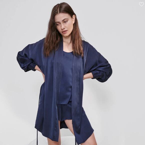LUNYA Washable Silk Robe Deep Blue {3G17} - Picture 2 of 9